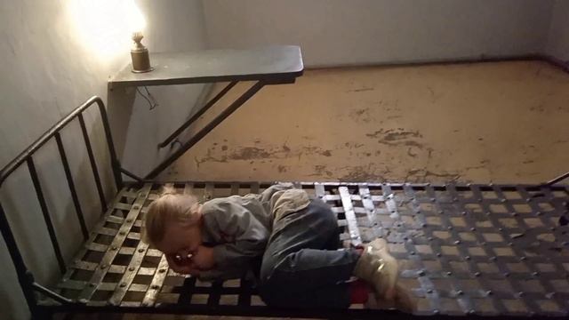 Непослушных детей родители отправили в тюрьму.... #санктпетербург #петропавловскаякрепость #юмор