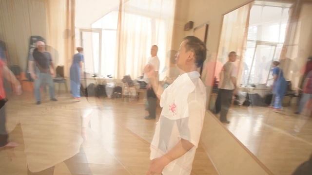 МАСТЕР ЯО ЧЕНЖУН В МОСКВЕ смотреть онлайн