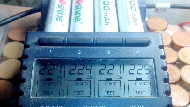 NiMH Аккумуляторы Soshine RTU 2200мАч АА. Обзор и тест емкости смотреть онлайн