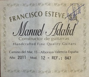 Гитара Manuel Adalid Esteve 12 - Старинная Лютневая.