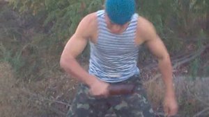 Разбил бутылку об голову За ВДВ...