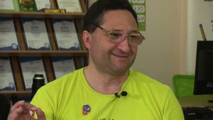 В журналистику не приходил