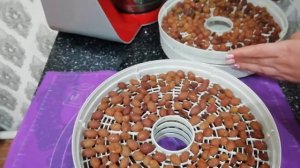 Изюм очень просто!! Вкусно!!Заготовка из винограда.