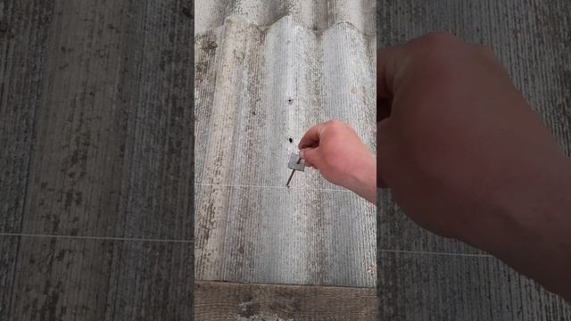 Как закрепить шифер.Кровля.