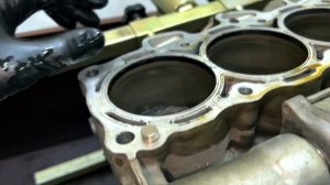 BMW s1000rr. Пробег 62 000 км. Разборка мотора, что происходит внутри на таком пробеге ?