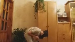 Оставил камеру дома и вот, что она засняла