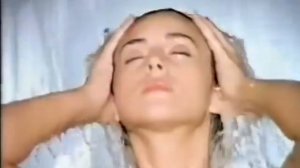 Monica Bellucci L'Orеal commercial 1992