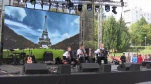 Вальс "Под небом Парижа" (Ю.Жиро). Трио баянистов. День наукограда Кольцово 9 сентября 2023г