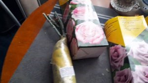 Розы в коробках из Леруа Мерлен