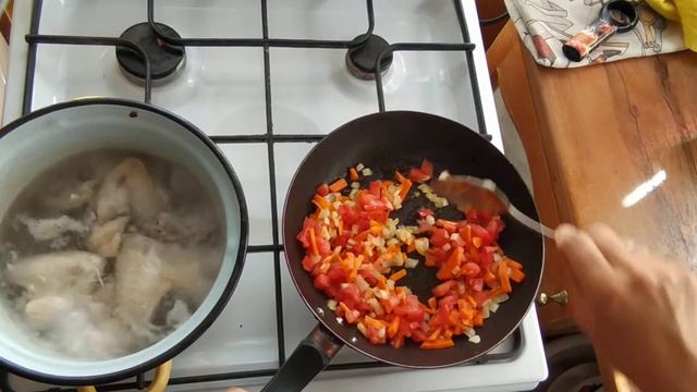 Суп с рисом!! Куриный суп с рисом! Недорогой суп! смотреть онлайн