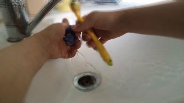 Lps:как помыть лпс?ответ есть ! В видео смотреть онлайн