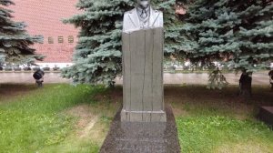 Мавзолей Ленина и место, где похоронены все известные личности России и СССР!