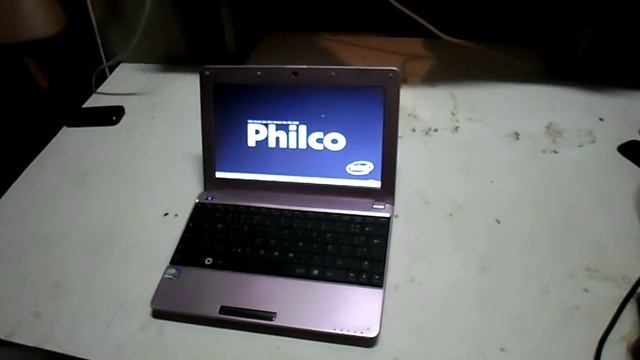 Netbook Philco 11 polegadas Rosa no estado
