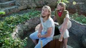 Заглубленная купольная теплица!