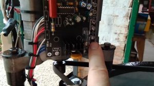 Переделка ручной медогонки под электропривод.