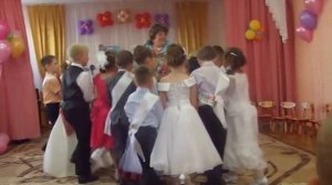 песня воспитателя на выпускном