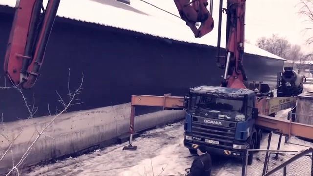 Автобетононасос 47м на базе Scania. Аренда. Заливка плиты перекрытия.Киев.Concrete pump 47m. Kyiv. смотреть онлайн