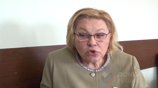 Депутат Драпеко о "суровости" Донецка, новых законодательных инициативах и культуре Донбасса