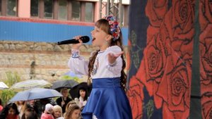 Каролінка Паранюк - Пісня про Бабусю