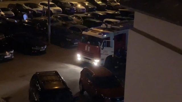 Сосед-СУЕТОЛОГ | полиция, 3 пожарные машины смотреть онлайн