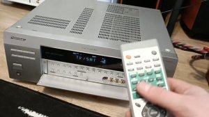 AV-ресивер Pioneer VSX-D712