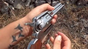 1186/NQ - DENIX - .45 caliber peacemaker revolver 4,75"