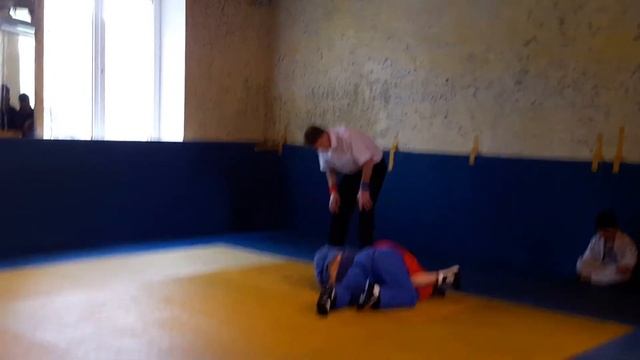 Куликов_Дмитрий_vs_Сутыркин_Максим_борьба_Совхоз_21.05.2017_г. смотреть онлайн