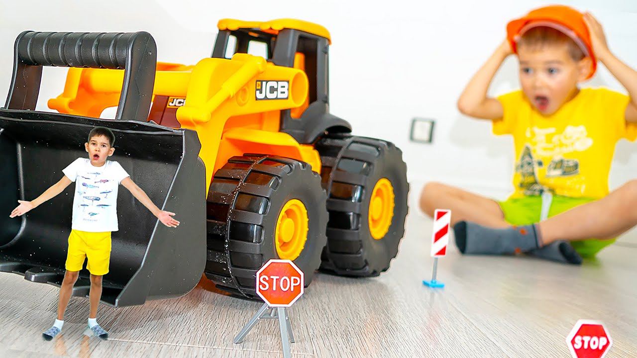 Глеб играет с большими игрушечными Машинками и Экскаватором JCB. Эрик стал маленьким / Erik Show