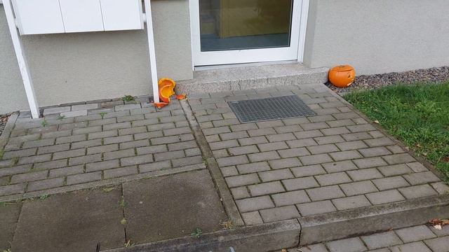 ГЕРМАНИЯ🇩🇪.УКРАИНСКИЕ🇺🇦БЕЖЕНЦЫ.ПРИ ВСТРЕЧЕ УЛЫБАЮТСЯ,А ЗА СПИНОЙ МАТЮКАЮТСЯ😡😡😡.И ТАК БЫВАЕТ смотреть онлайн