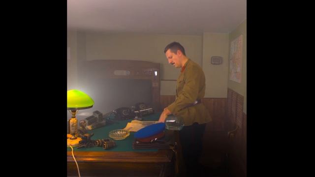 Старший майор Ветров в квесте "Кабинет НКВД" смотреть онлайн