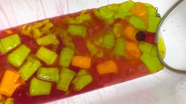 НАПОЛНИЛ ВАННУ ЖЕЛЕ ??? смотреть онлайн