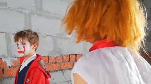 Хэллоуин у Насти и Оно - Крик похитил девочку. Детская страшилка