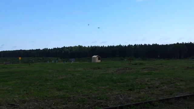 UAV Drone Helicopter drop of Drone-scout (Беспилотный вертолет несет робота-разведчика) смотреть онлайн