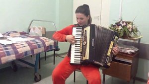 Анна Бутова - Карамельный Аукцион, соло на аккордеоне