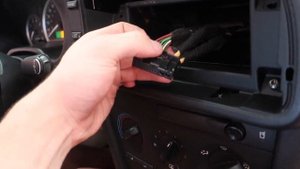 Saab 9-3 Quick Fix - 2003-2006 Radio Removal and Replacement