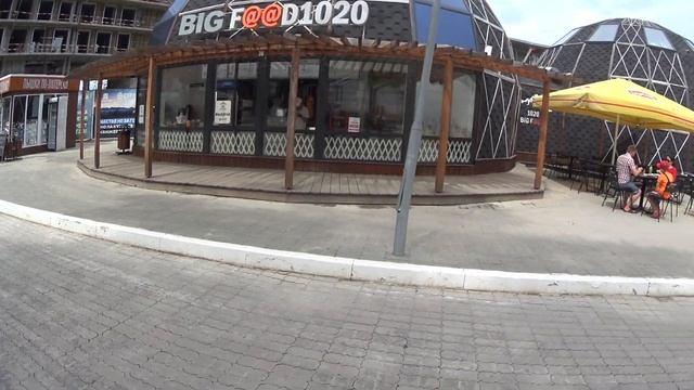 Манжерок. Отель в стиле Колизея