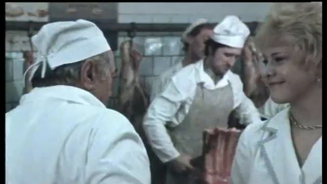 Блондинка за углом О чем поговорить с инопланетянами смотреть онлайн