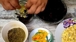 Рецепт не подвёл! Супер вкусная закуска к мясу - вяленые сливы с чесноком и травами.