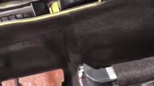 Проделал антискрип самого пластика "торпеды" Лада Гранта, а то скрипы уже достали