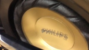 PHILIPS FX10-12 - Bass Test in 4k