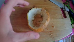 Булочка с яйцом