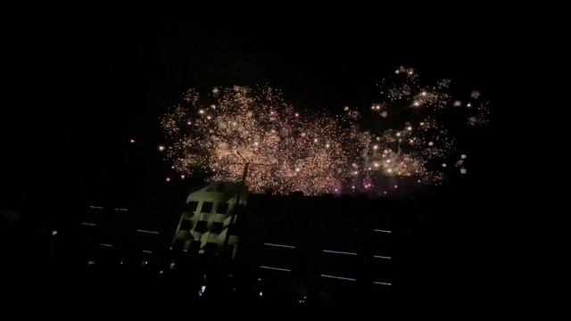 Праздничный салют в честь 800-летия города Несвижа! смотреть онлайн