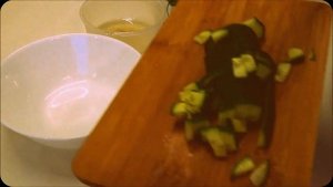 7.  Салат из свежих огурцов