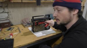 СМОТРИ как сделать FM на VEF202 за 6 МИНУТ!