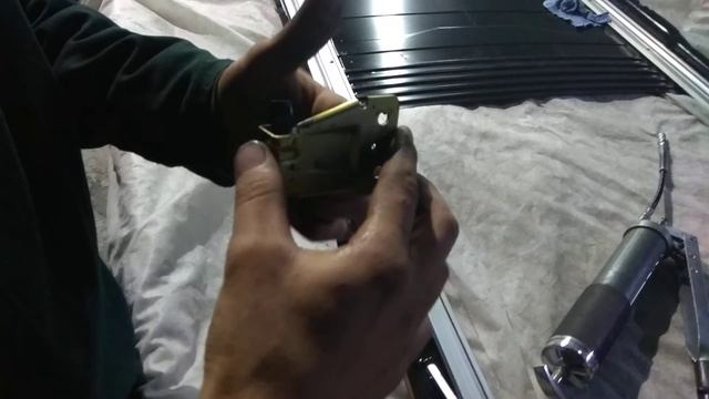 Вы даже не догадывались как это легко! Как смазать люк машины. смотреть онлайн