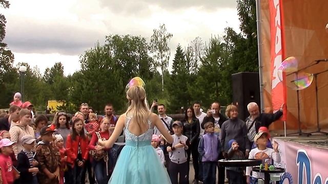 Фестиваль Техноспорт Демино Шоу мыльных пузырей смотреть онлайн
