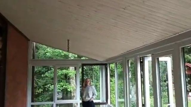 Остекление террасы ПВХ профилем с внешней ламинацией/ остекленные террасы / Алюстрой