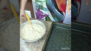 Пирог из кислого молока