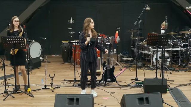 ЛЕНИНГРАДОСТЬ - "Cheek to cheek" Мартынова Татьяна
