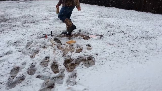 ESEE4 in 440C & 1095 Steel VS TOPS B.O.B. смотреть онлайн